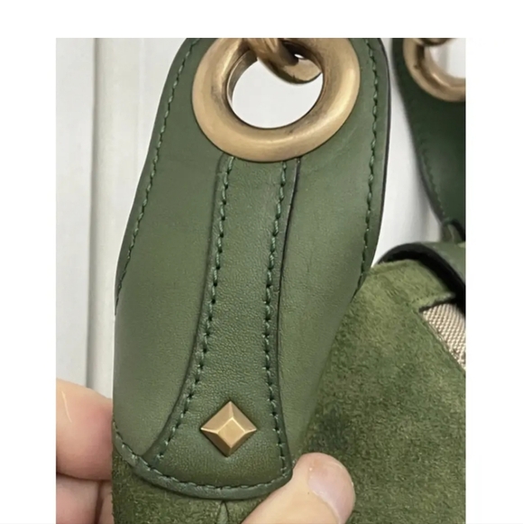 Gucci Olive Suede Shoulder Bag with GG Detail and Gold Hardware VINTAGE JACKIE - Picture 4 of 16